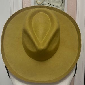 COPY - COPY - Universal thread hat
